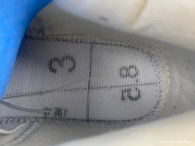 Kick Theory x Air AO2571-100 4 'White' Jordan Levi's 0519